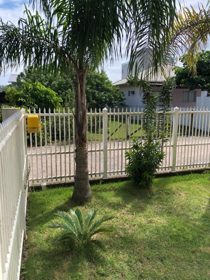 Apartamentos Praia Do Sonho Palhoça Kültér fotó