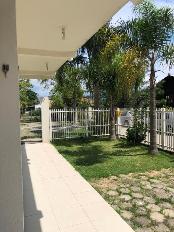 Apartamentos Praia Do Sonho Palhoça Kültér fotó