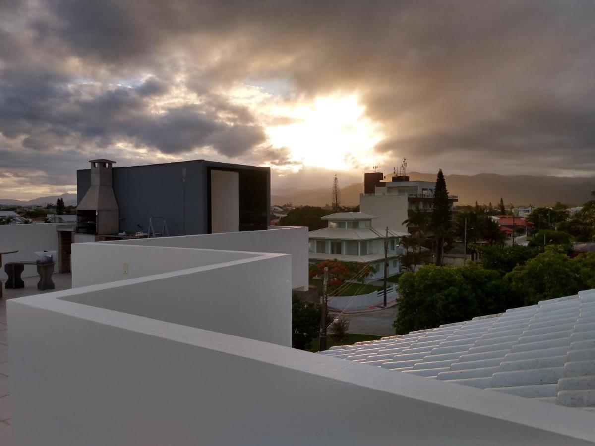 Apartamentos Praia Do Sonho Palhoça Kültér fotó
